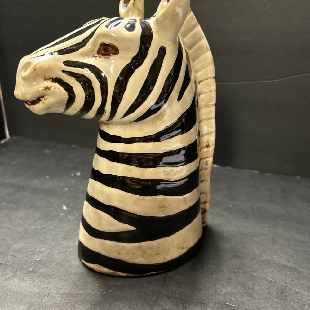 Zebra Ceramic Bust Decorative Sculpture - Black and White